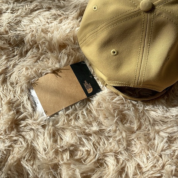 The North Face Unisex Baseball Hat One Size tan classic fit - Picture 2 of 4